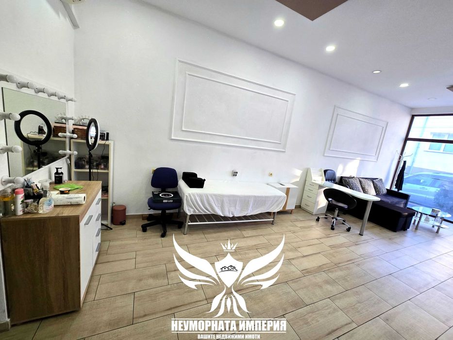 Дава се под наем  в Асеновград -  кв.м за 408.51 € - Снимка #2