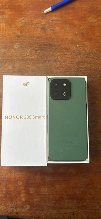 Смартфон Honor 200 5G