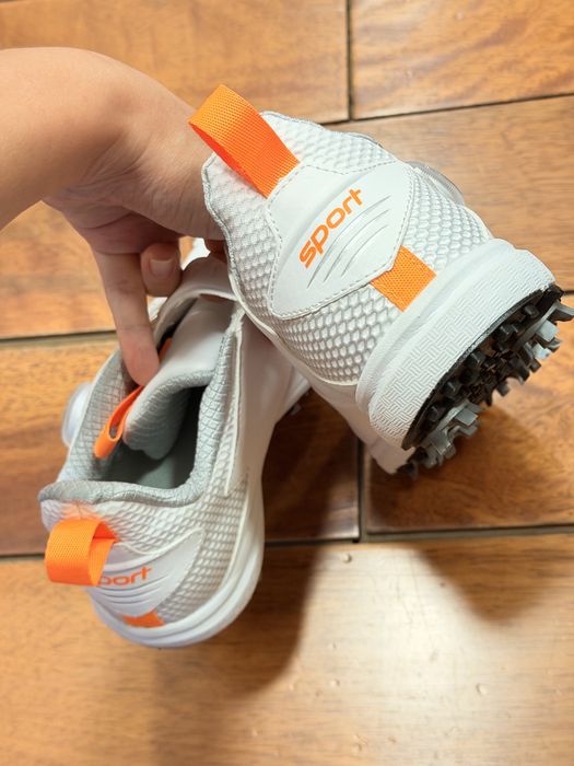 Кроссовки для гольфа