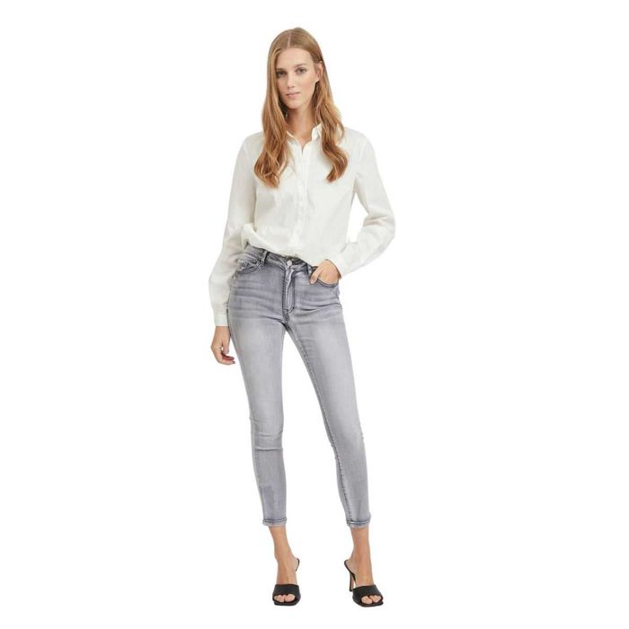 Маркови дамски дрехи на едро