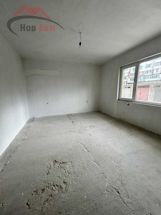 Продава се Тристаен апартамент в Велико Търново, Зона Б - 102 кв.м за 1079 €/кв.м - Снимка #3