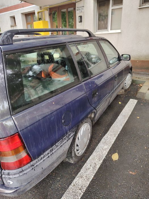Vând Opel Astra F Caravan