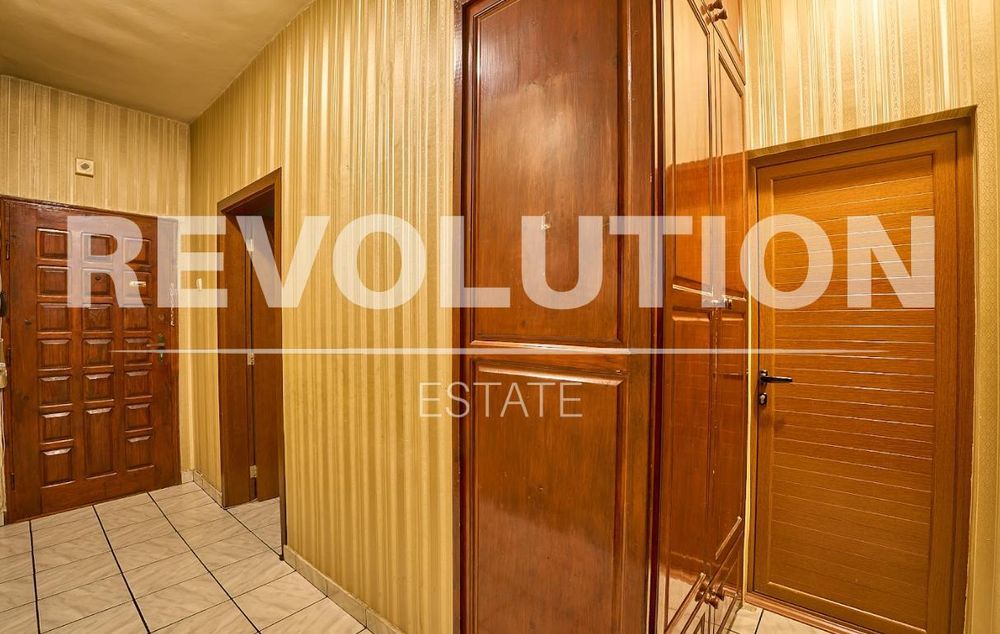 Дава се под наем Тристаен апартамент в Пловдив, Кършияка - 78 кв.м за 381.99 € - Снимка #11