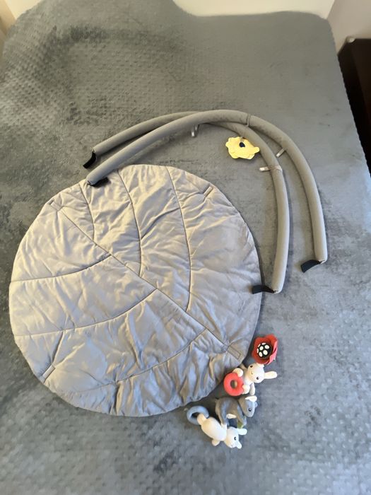 Активна гимнастика за бебе 0+