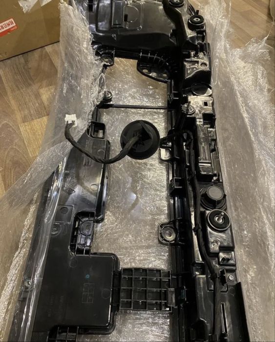 Задний фонарь Zeekr 9X