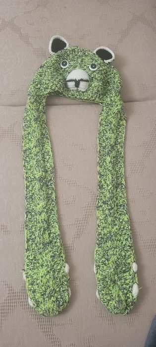 Продам шапку-шарф-варешки, Вьетнам