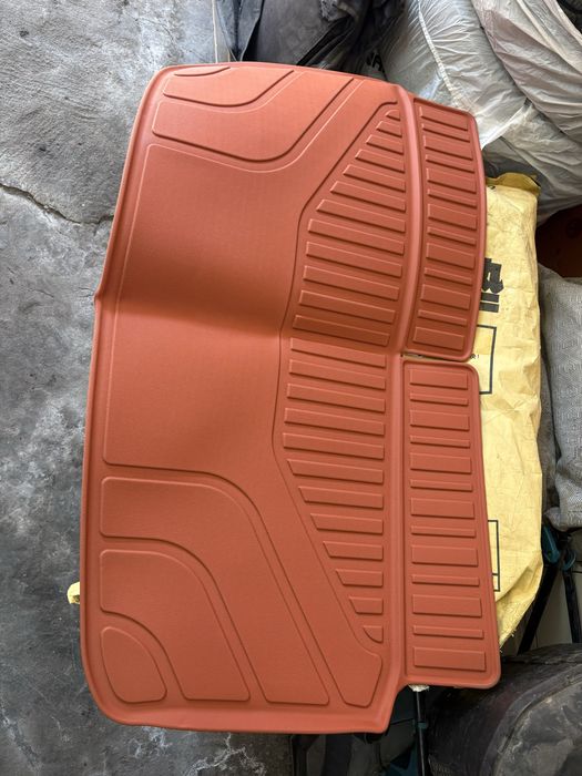 Полики TPE в салон LI l9