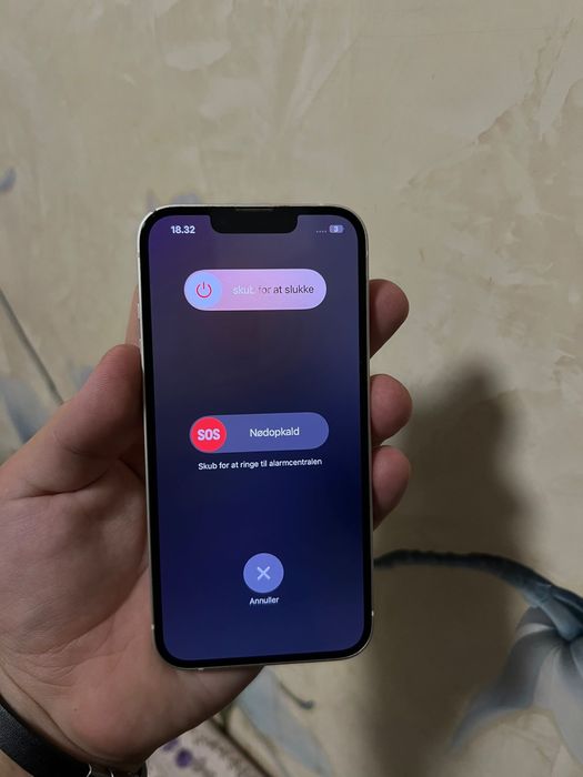 iPhone 13 Alb Piese Recarosare