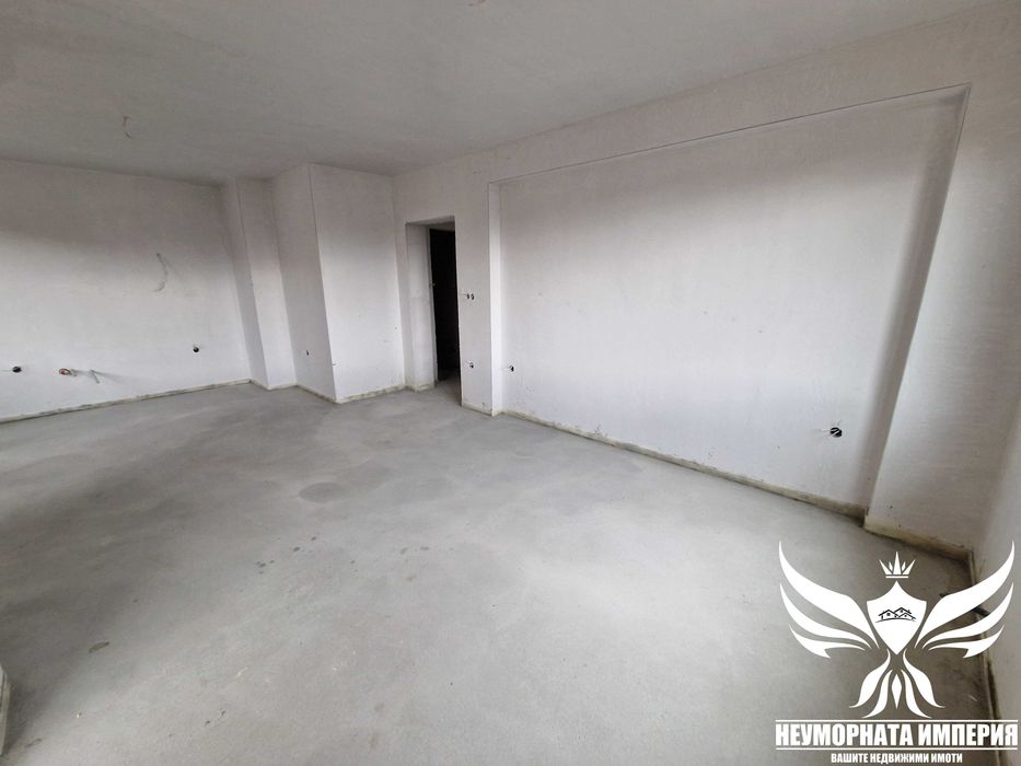 Продавам нов тристаен 91кв. ет. 2 в гр.Асеновград, кв.Стадиона