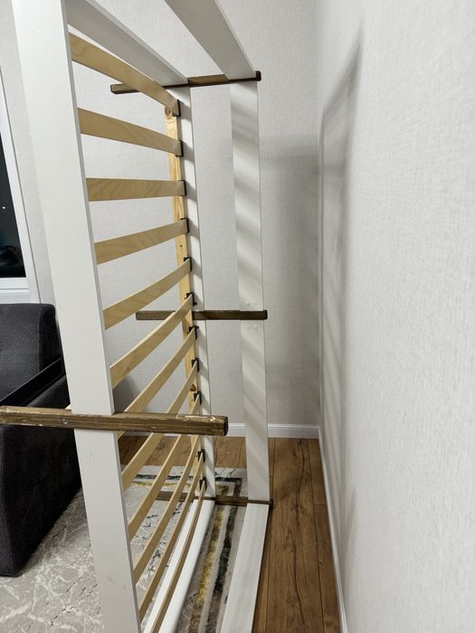 Детская кровать 2шт 180*90