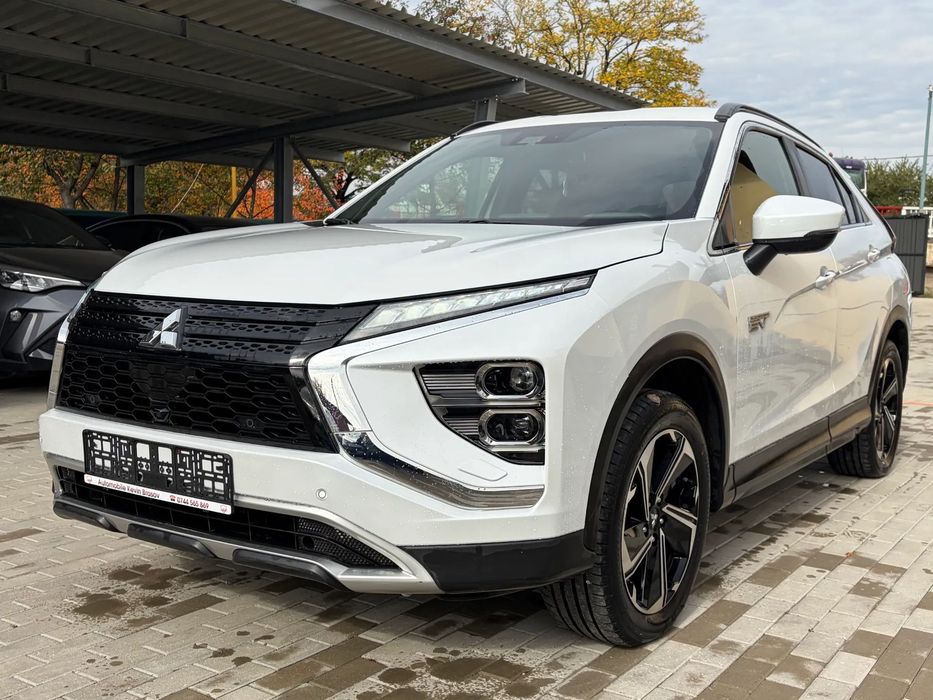Mitsubishi Eclipse-Cross Plug-In Hybrid/4x4/Lane Assist/Distronic/Full Led/31000km