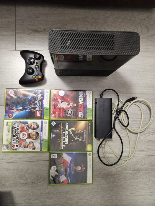 Xbox 360e 250 GB