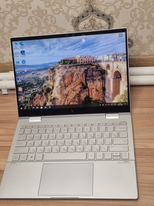 Сенсорный ультрабук HP ENVY Laptop 14 intel Core i7го пок. 8/512 x360