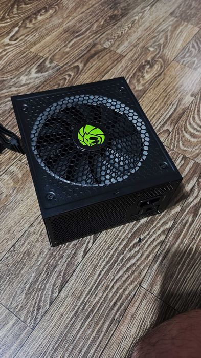 Блок питания Game Max RGB-SMART 850 PRO 850 Вт
