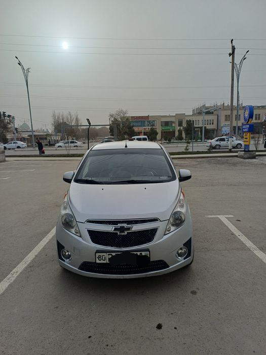 Спарк 2 позится сотилади