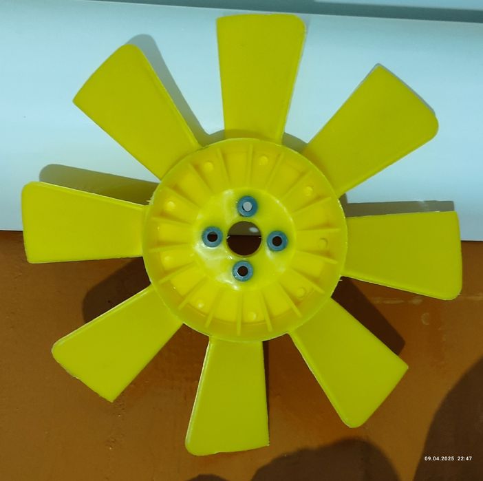 УАЗ ГАЗ  Пропеллер для охлаждения