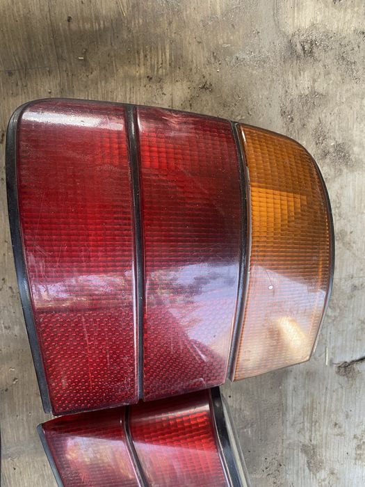 Стопы задние фонари БМВ Е34 универсал туринг.