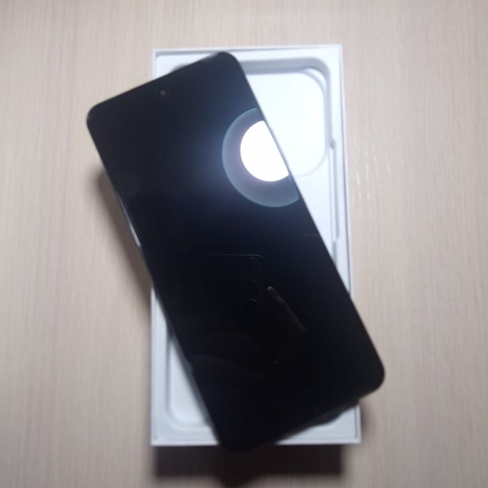 Vivo Y28 смартфон телефон