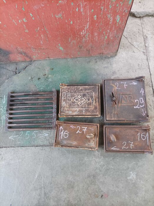 Плиты, дверцы для топки на печь