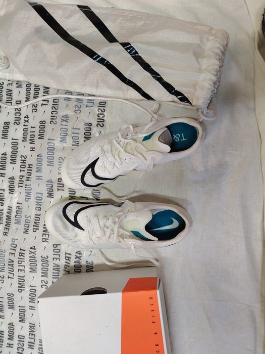 Nike JA FLY V4. шпайкове