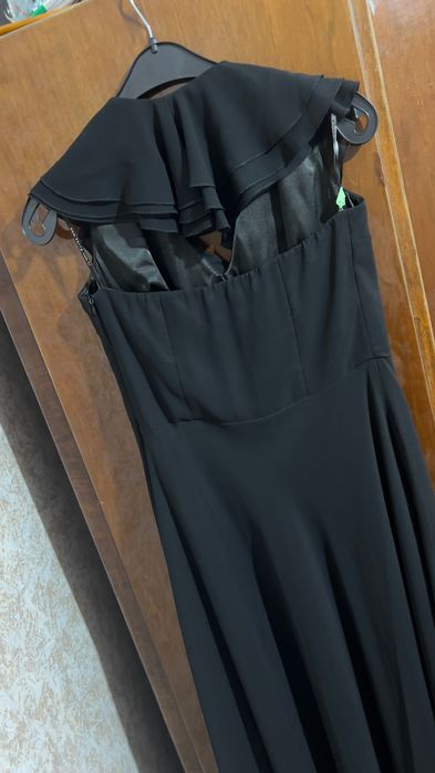 Вечерний платье черный