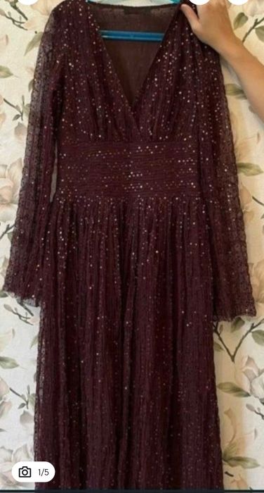 Продаётся платье вечернее