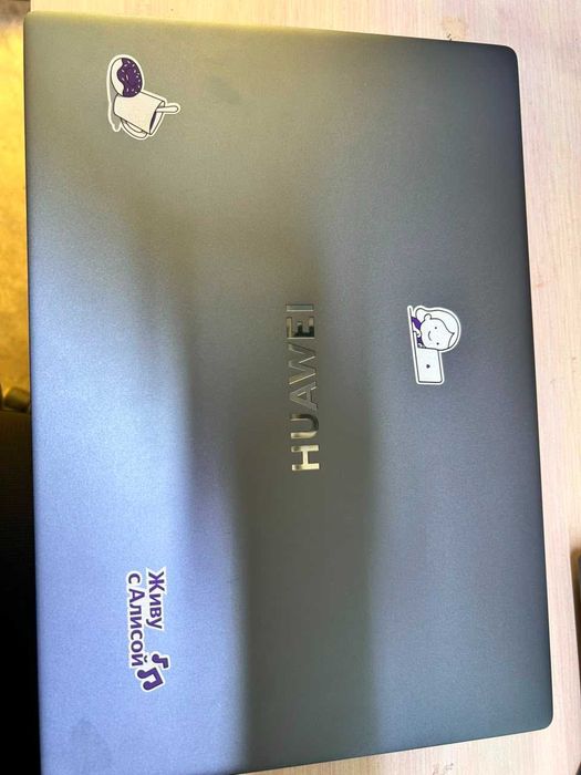 НоутбукHuawei Боралдай (107/8064)