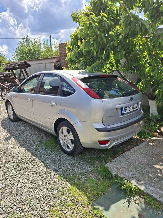 Ford Focus  1.6 l