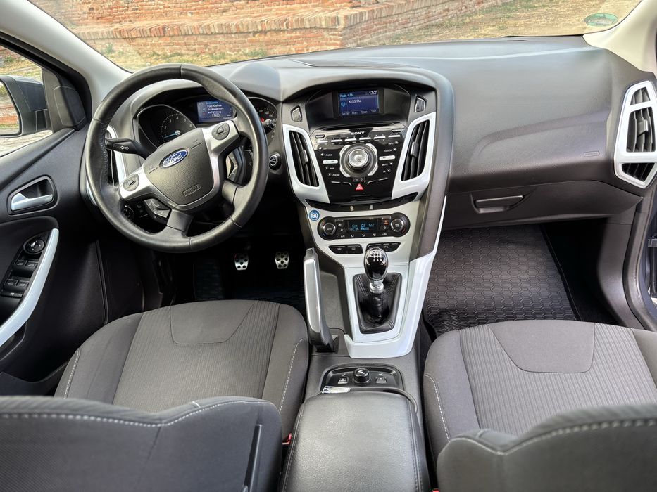 Ford focus ST Optic 1.6 benz/2012/Eur5