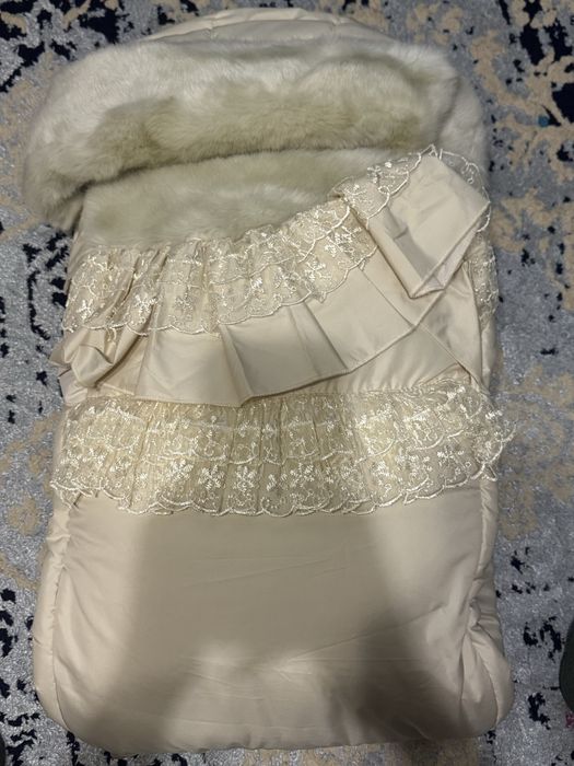 Продам зимний конверт на выписку