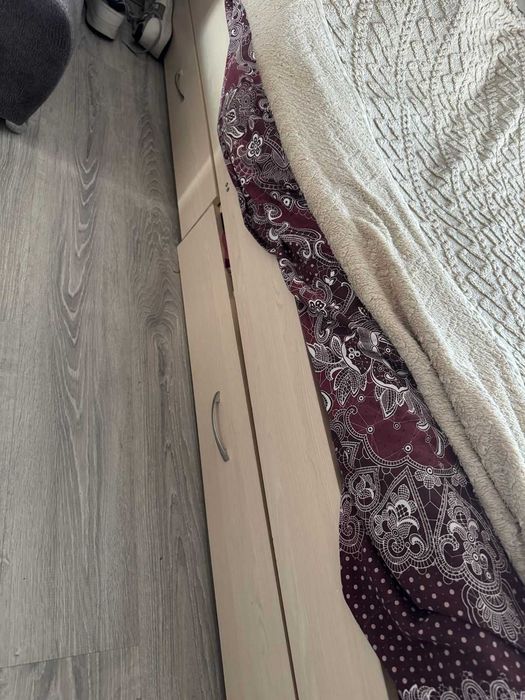 Продаю двухспальную кровать