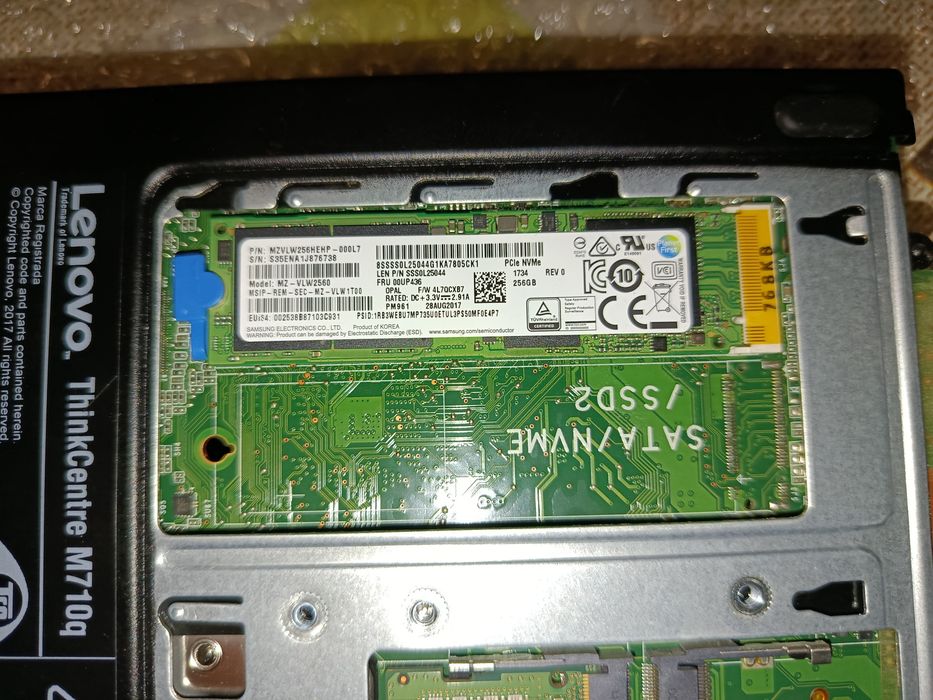 Компютър Lenovo Thinkcentre 710q