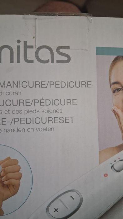 Aparat pentru manichiura și pedichiura