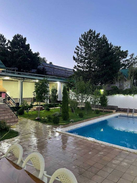 Чарвак,Продаётся дача 2 этажа,3 сотки,3 комнаты