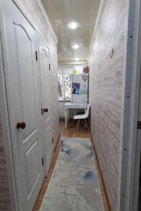 Продам 2 комн. квартиру в г.Уральск