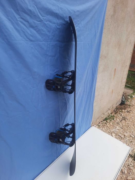 Сноуборд NIDECKER AXIS с автомати 156см.