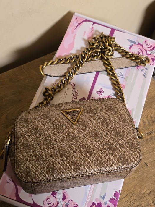 Guess оригинална дамска чанта