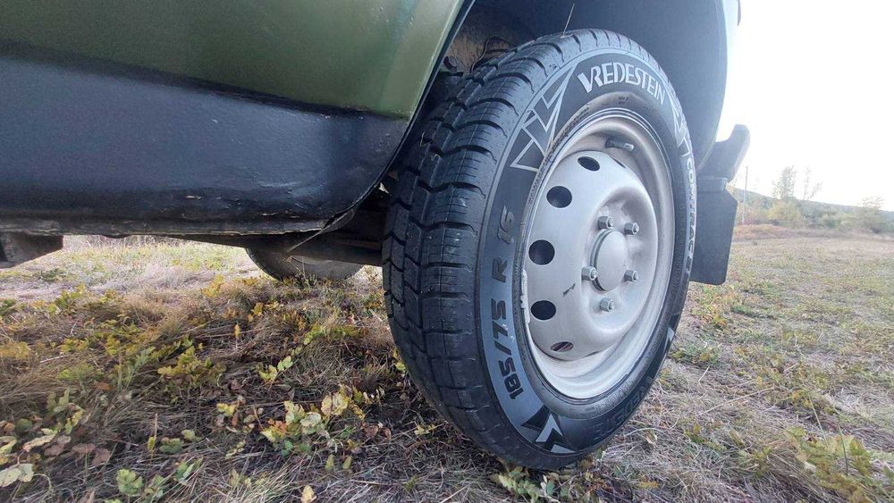 Lada Niva 1.7i 2011г.  4х4