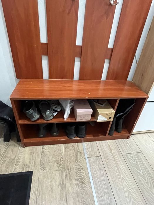 Продам прихожую 10 тысяч