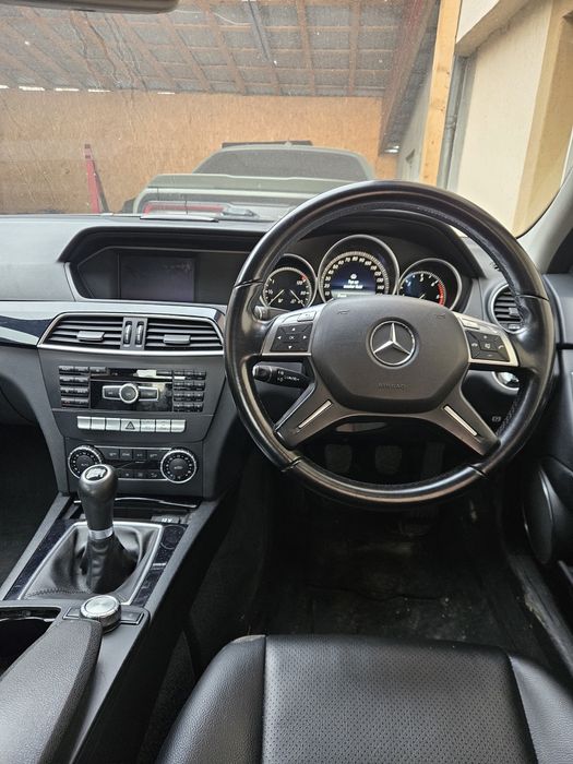 Mercedes C220 Volan dreapta