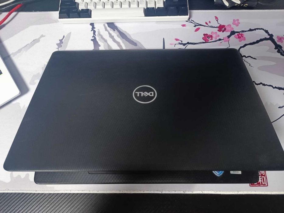 Laptop Dell Inspiron 3593, i3 gen 10, 8GB RAM, SSD 256GB, Windows 10