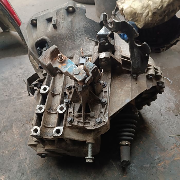 МКПП механическая коробка передач на Ford Transit