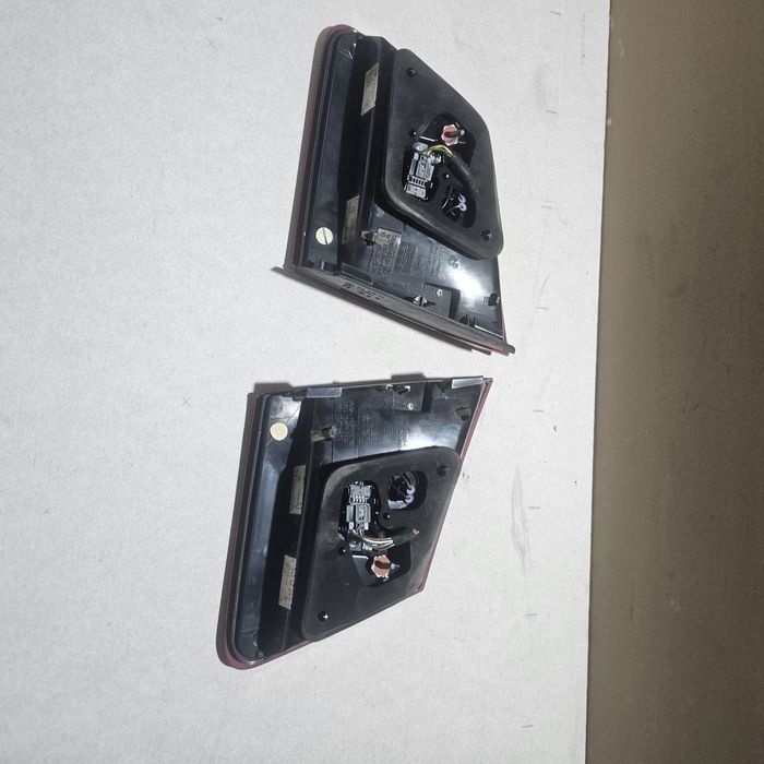 Mercedes  Е класа w212 LED Stopove. 
Вътрешни цена на брой  150лв