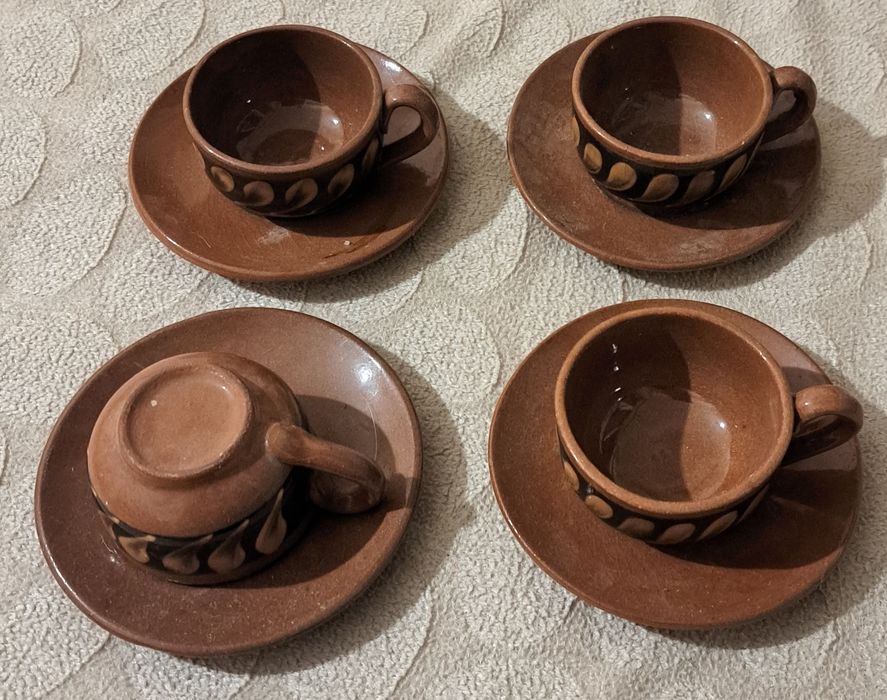 Керамични чашки за кафе