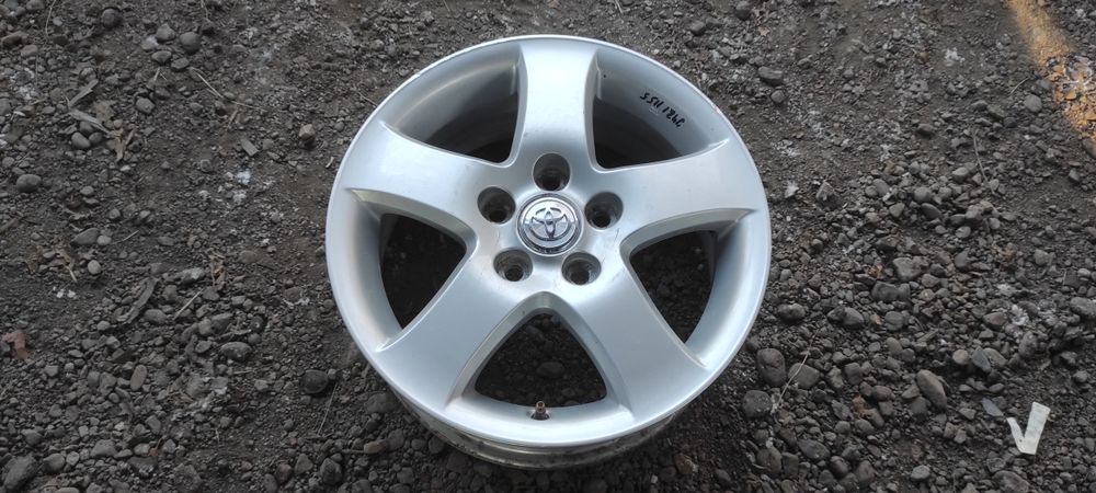 Диск 1шт.  R16. Toyota Camry. С запаски. Оригинал.