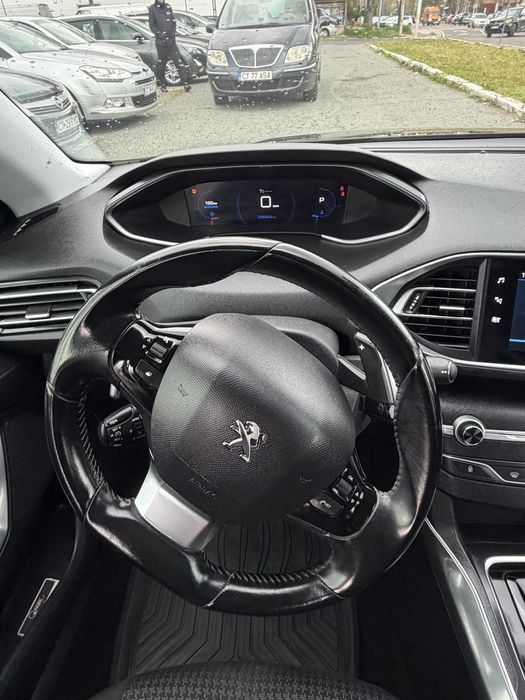 7.990€ TVA INCLUS Peugeot 308 SW 2021 – Automat – 1.5 Diesel 130CP