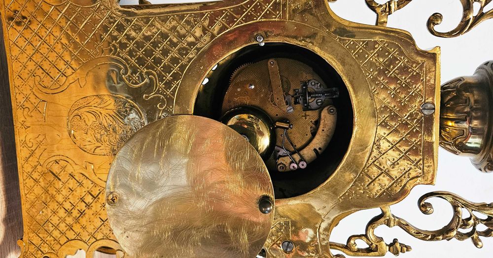 Ceas de semineu mecanic 3 piese Hermle 1978