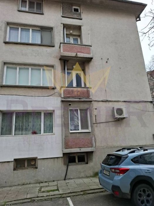 Продава се Тристаен апартамент в Поморие - 109 кв.м за 951 €/кв.м - Снимка #9