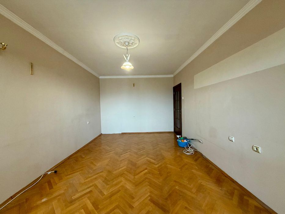 Тристаен Апартамент , гр. Търговище Пазара