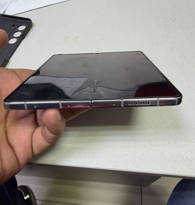 Samsung Gazaxy Z Fold 5. 12/ 512